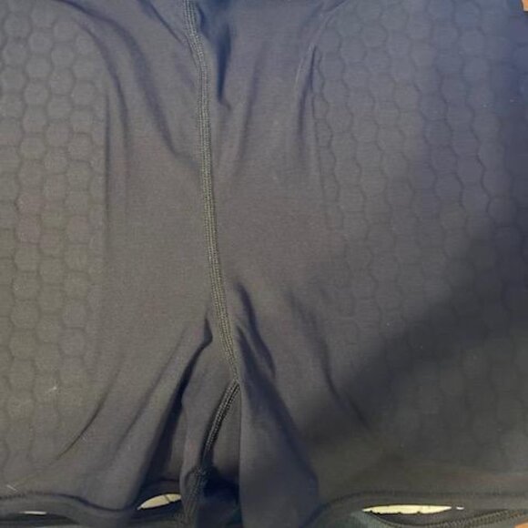 McDavid Hex Sliding Shorts XX-Large, Black - Picture 2 of 5